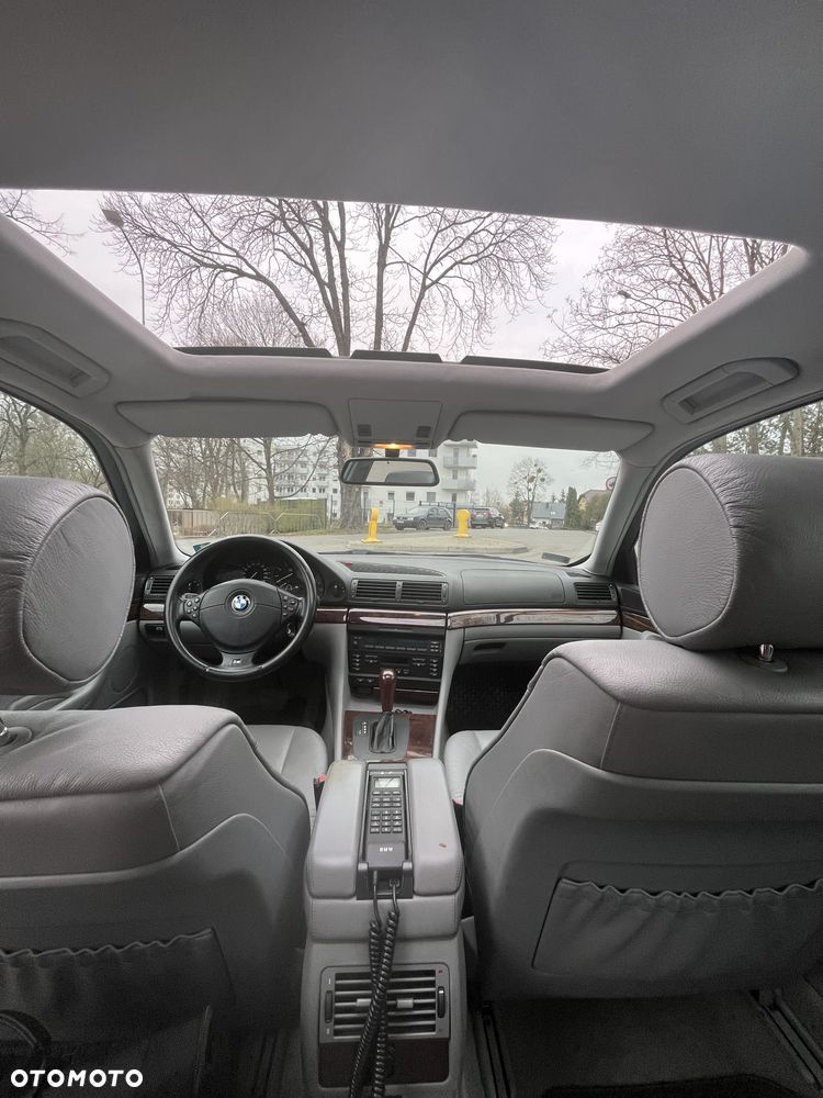 BMW Seria 7 - 6