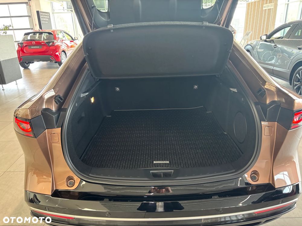 Mazda 6e 68.8kWh Takumi Plus - 6