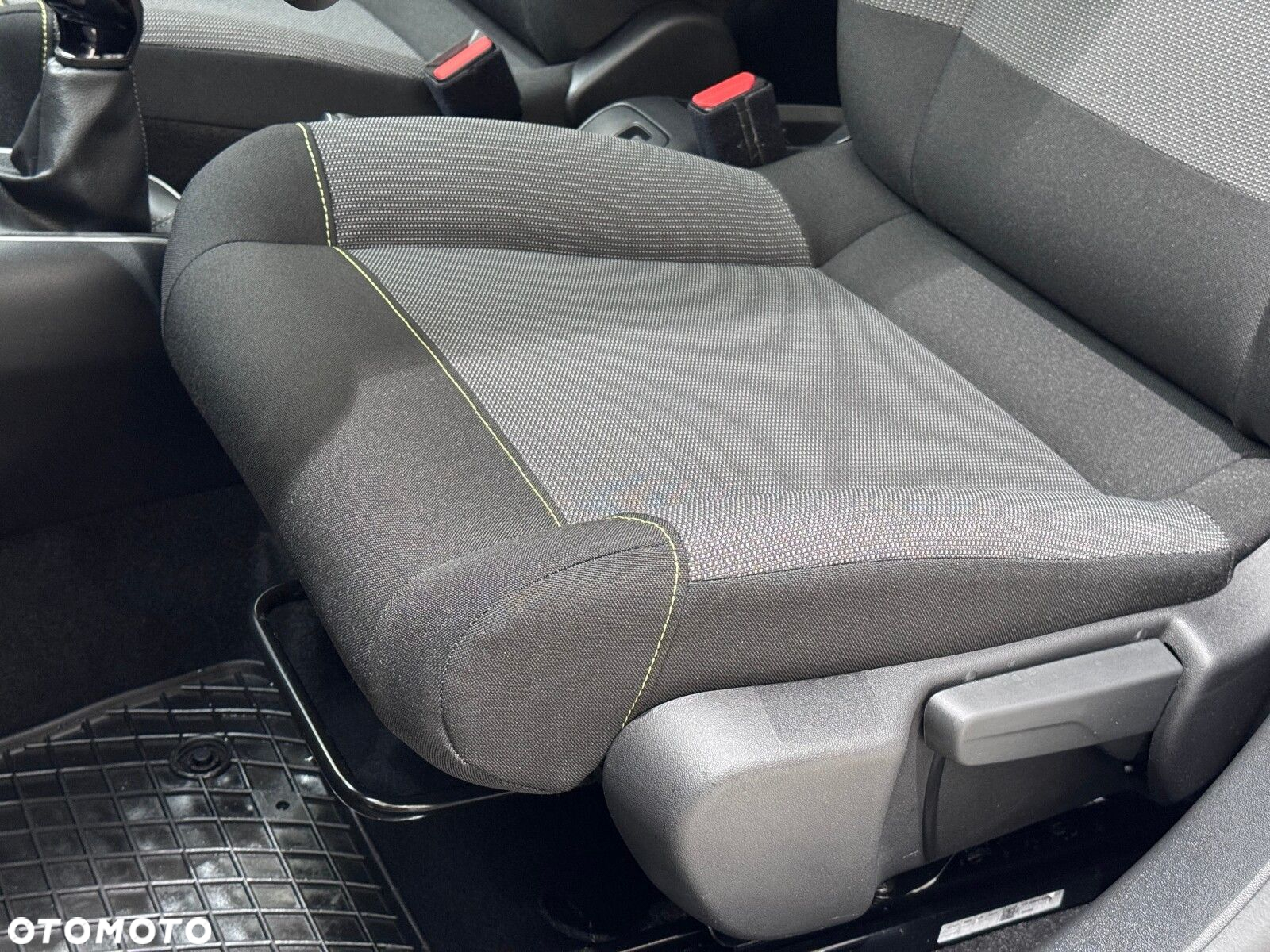 Citroën C3 1.2 PureTech Shine - 11