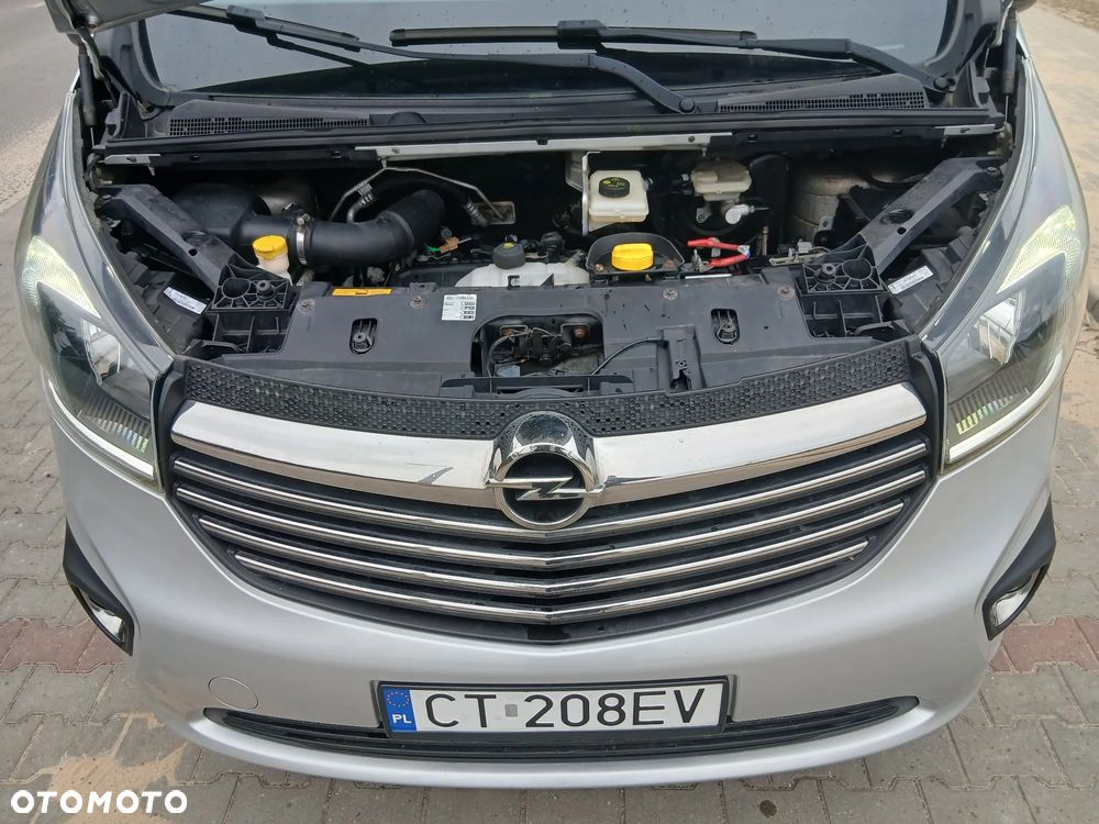 Opel Vivaro - 13