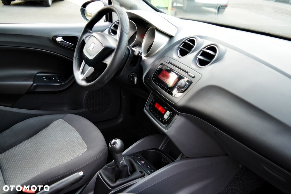 Seat Ibiza 1.4 16V Passion - 19