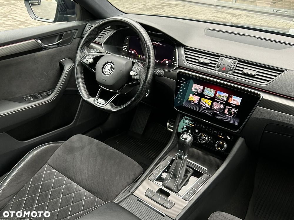 Skoda Superb 2.0 TSI Sportline DSG - 18