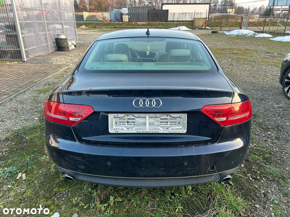 Audi A5 Coupé - 5