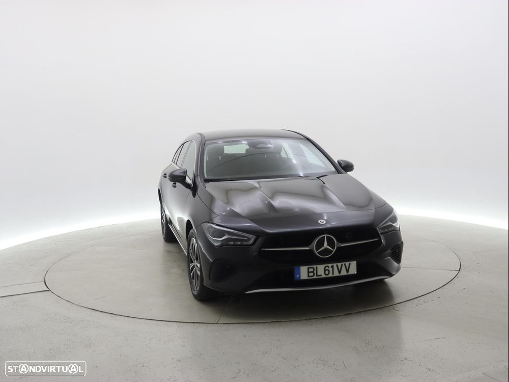 Mercedes-Benz CLA 250 e - 11