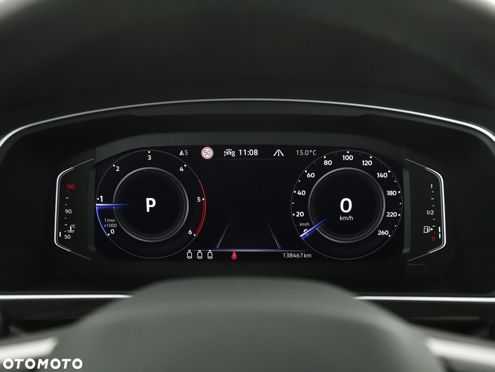 Volkswagen Tiguan - 11