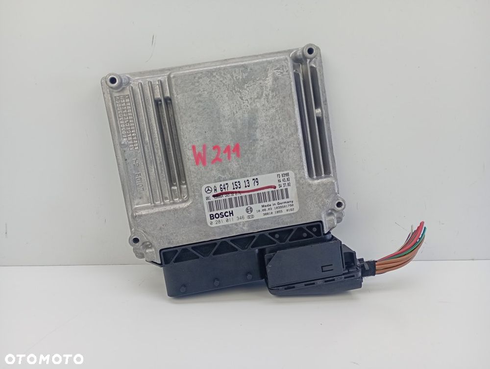 sterownik silnika komputer mercedes w211 e-klassa e270 2.7 cdi A6471531379 - 1