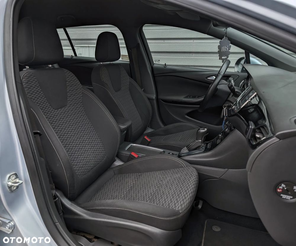 Opel Astra 1.6 CDTI Dynamic - 15