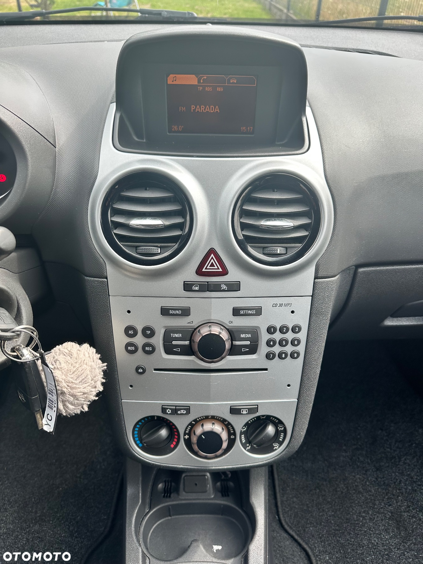 Opel Corsa - 16
