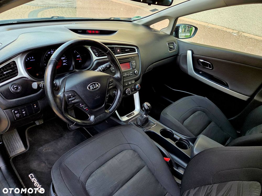 Kia Ceed 1.4 CVVT Edition 7 - 14