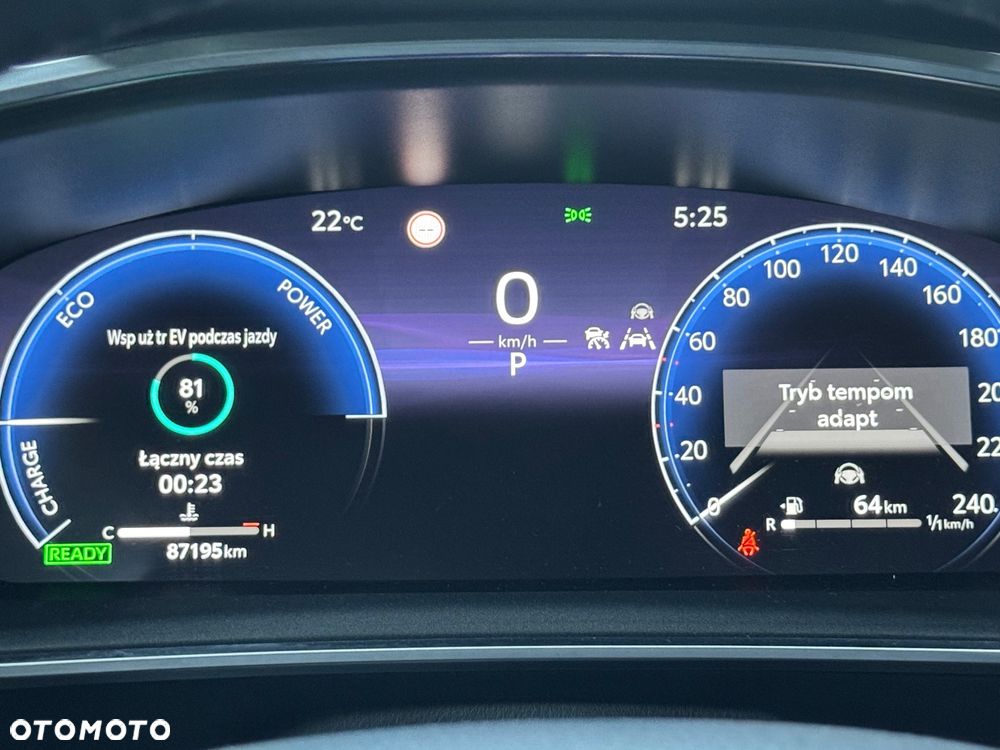 Toyota Corolla 1.8 Hybrid Executive - 25