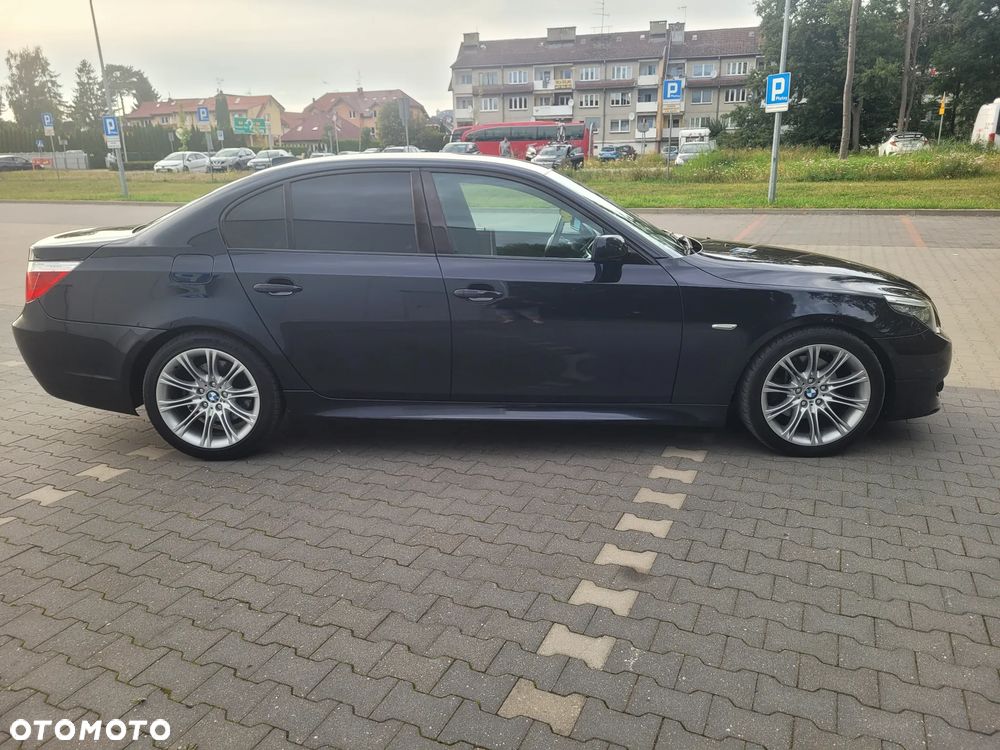 BMW Seria 5 530d Sport-Aut Edition Sport - 7
