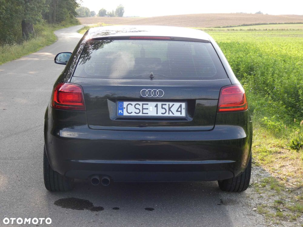 Audi A3 Sportback - 3