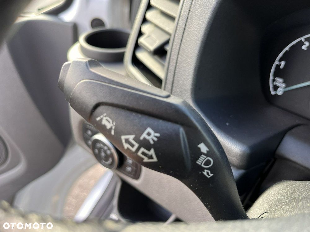 Ford Transit Custom - 24