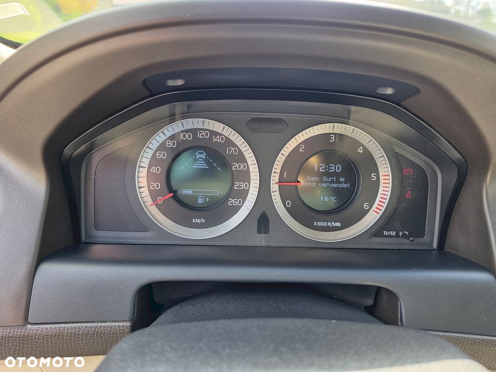 Volvo XC 60 D5 AWD Summum - 30