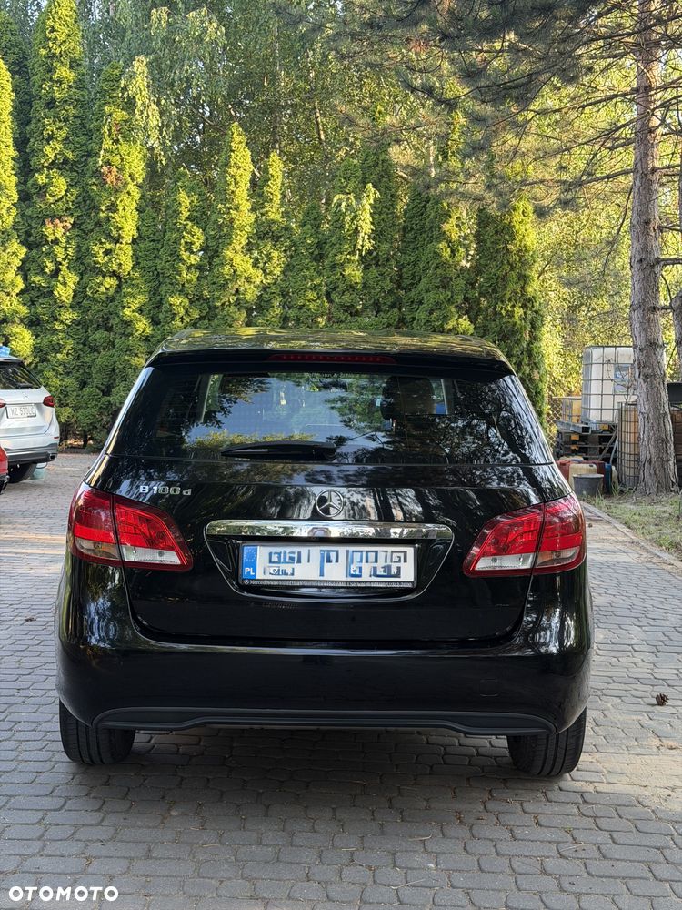 Mercedes-Benz Klasa B 180 (CDI) d 7G-DCT - 8