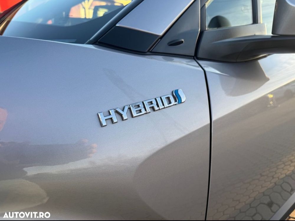 Toyota C-HR - 8