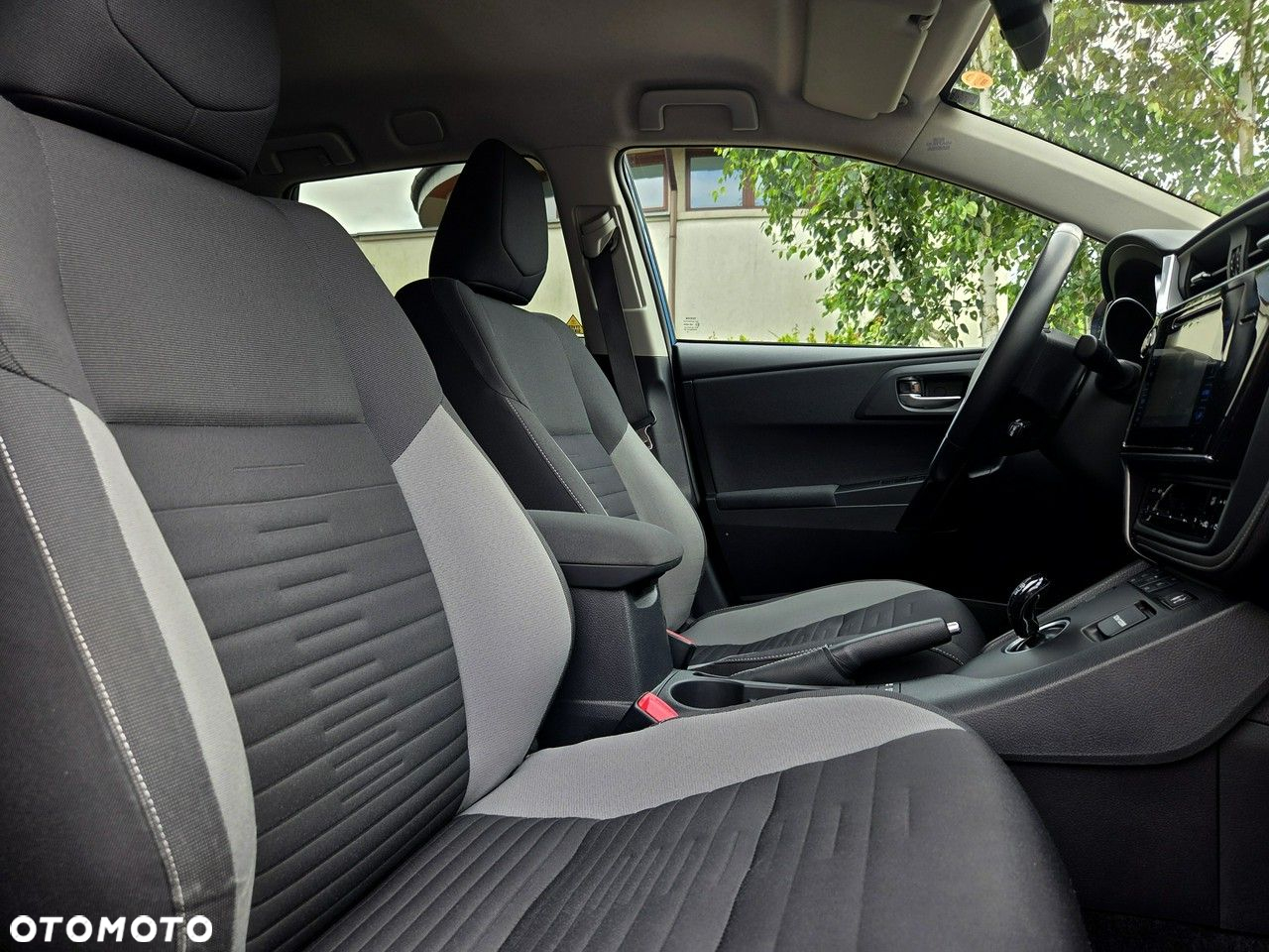 Toyota Auris - 7