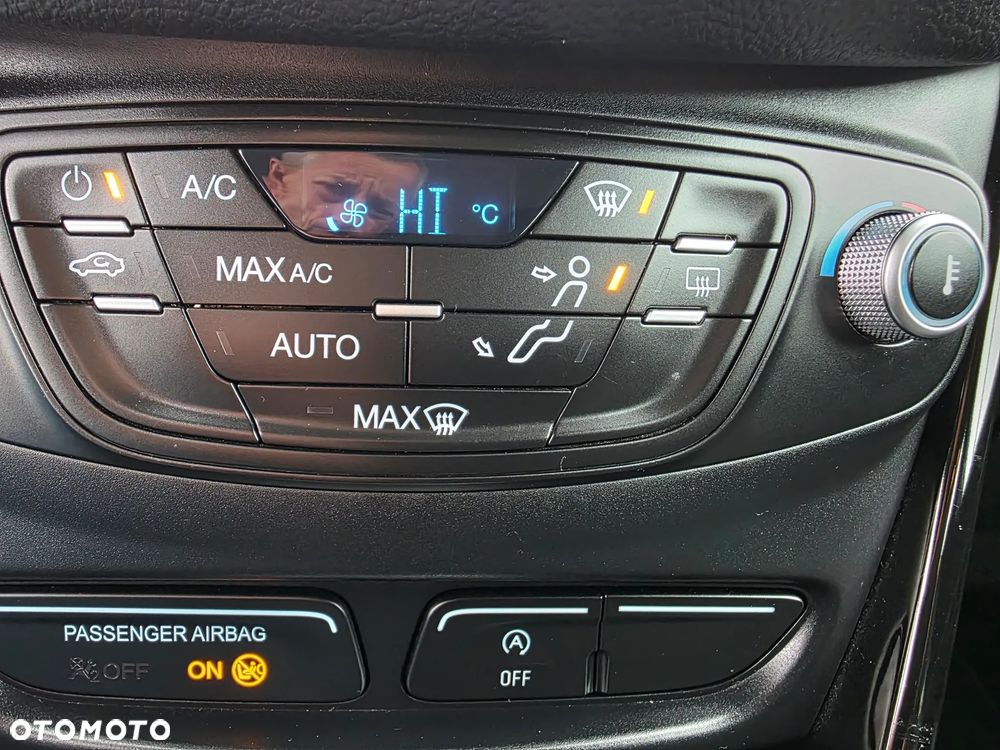 Ford B-MAX 1.0 EcoBoost Titanium - 16