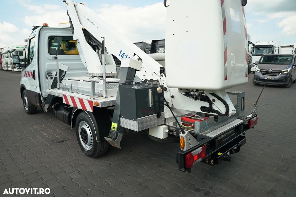 Iveco DAILY 35-140 / Platformă de lucru aeriană / FRANCE ELEVATEUR 141 TLE / 4 STABILIZATOARE / MANUALĂ / 2018 - 20