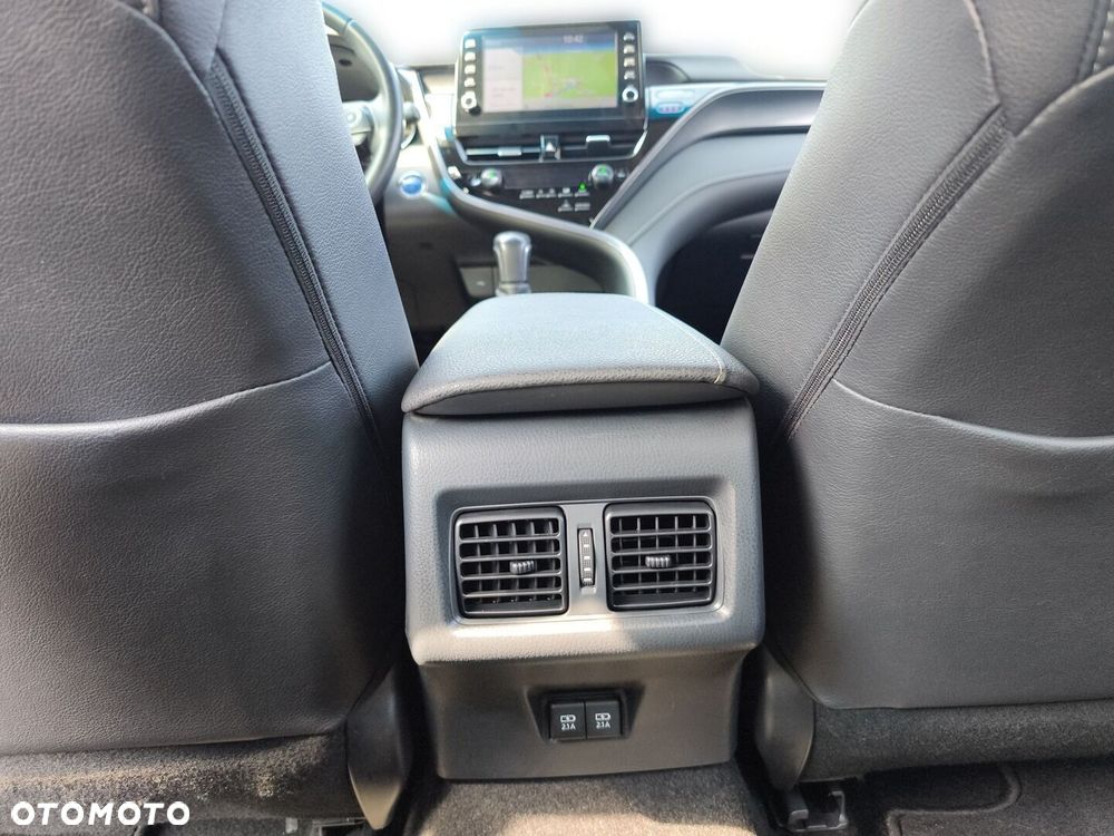 Toyota Camry 2.5 Hybrid Prestige CVT - 18