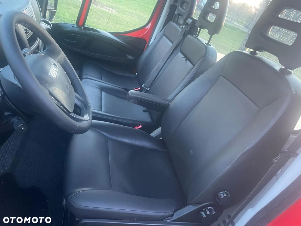 Iveco 35c13 Wywrotka super stan niski przebieg - 10