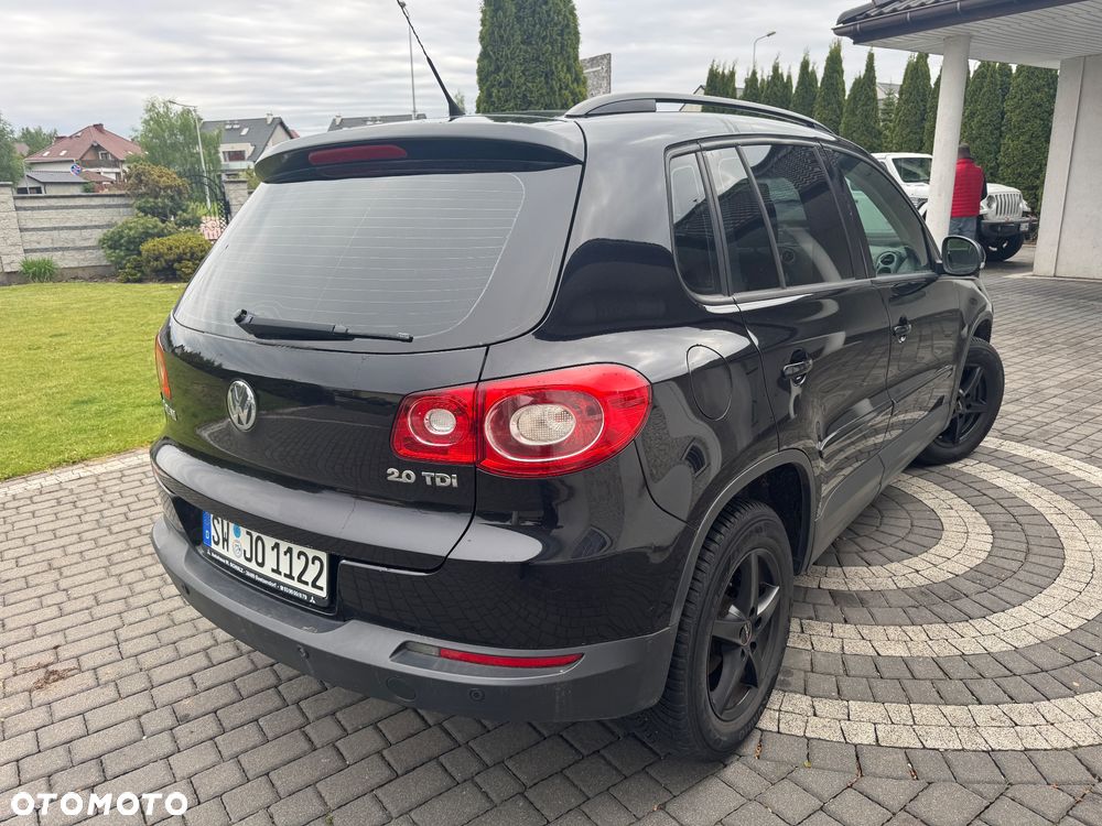 Volkswagen Tiguan 2.0 TDI DPF 4Motion BlueMotion Technology DSG Track & Field - 6