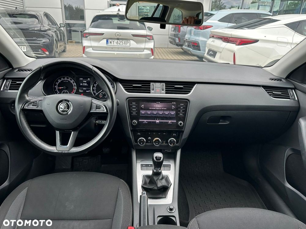 Skoda Octavia 1.6 TDI SCR Ambition - 10