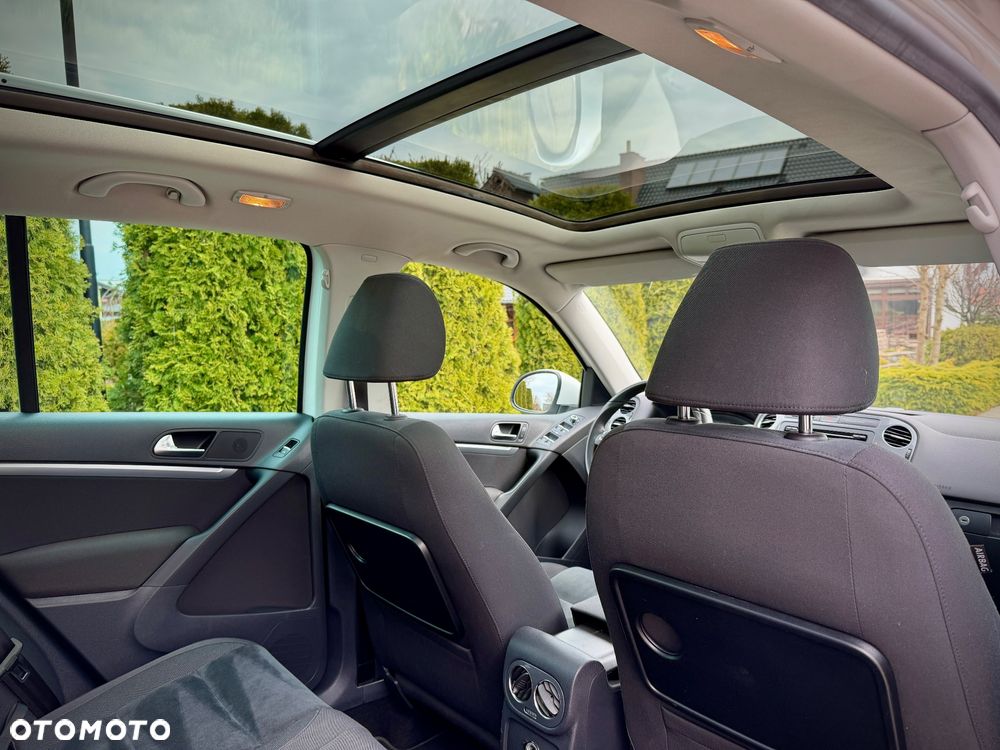 Volkswagen Tiguan 1.4 TSI BlueMotion Technology Exclusive - 19