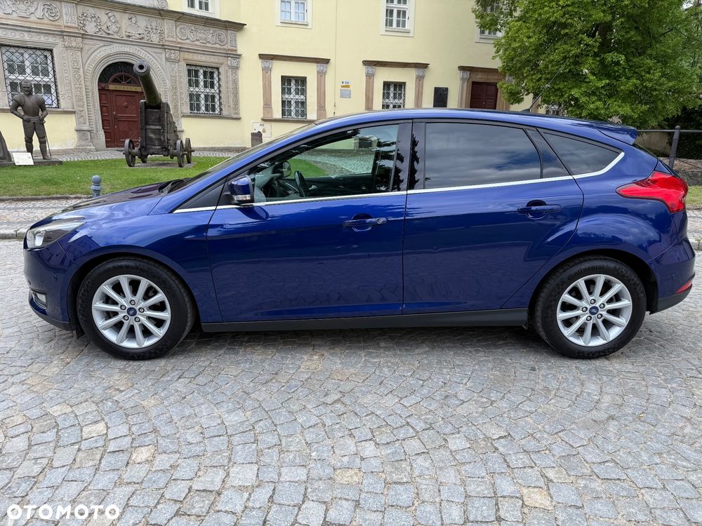 Ford Focus 1.0 EcoBoost Titanium ASS - 4