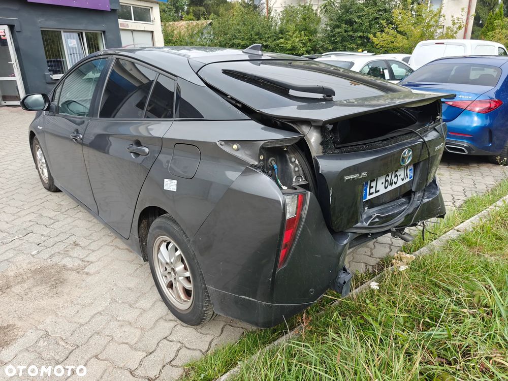 Toyota Prius - 6