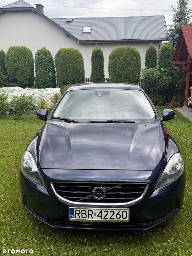 Volvo V40 D2 Summum - 2