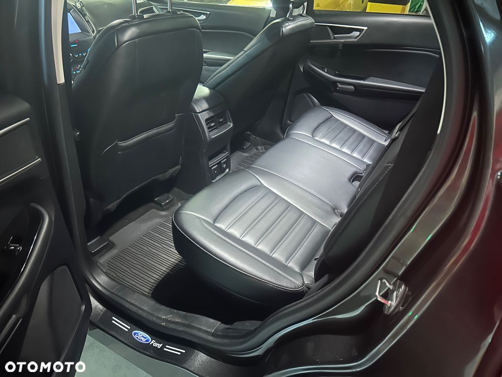 Ford Edge - 23