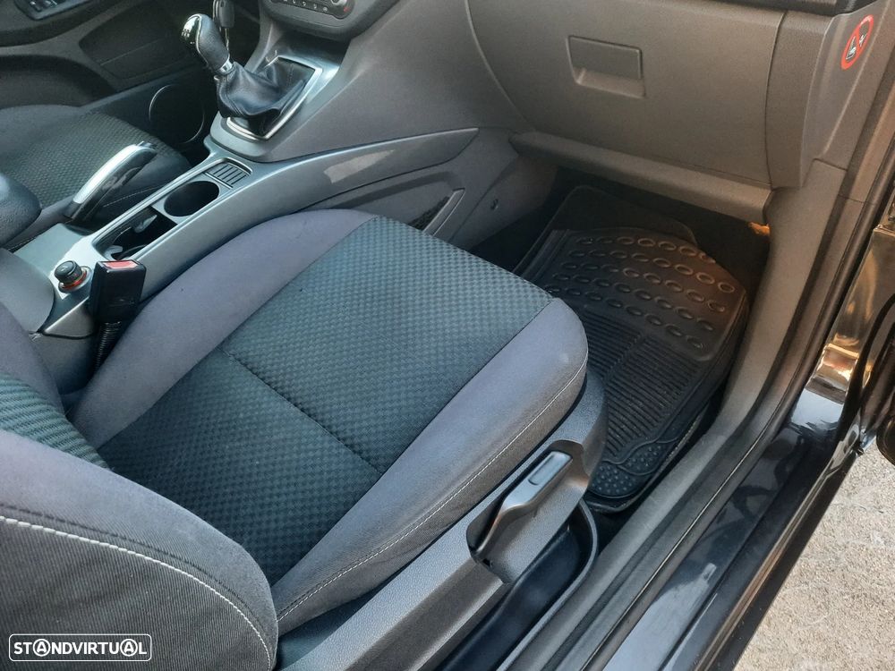 Ford C-Max 1.6 TDCi Titanium - 25