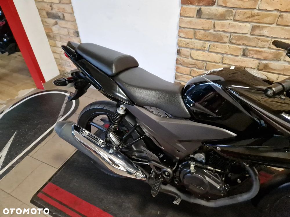 Honda CBF - 34