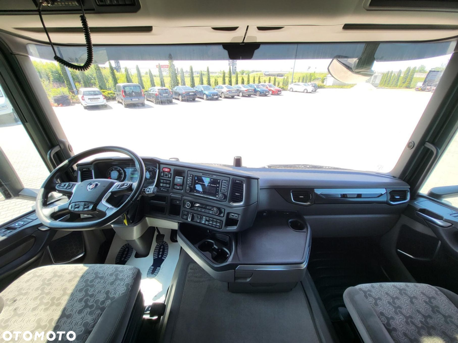 Scania R 450 A4x2LB - 17