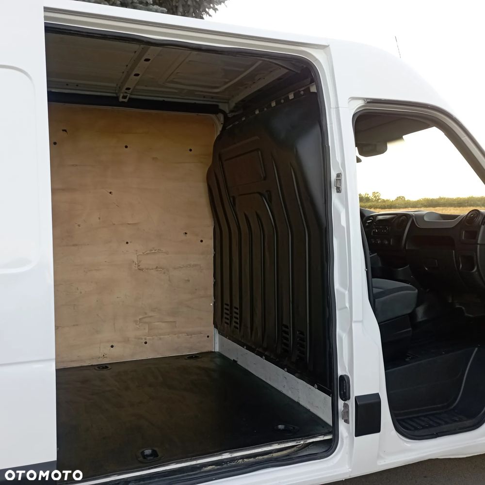 Renault Master - 15