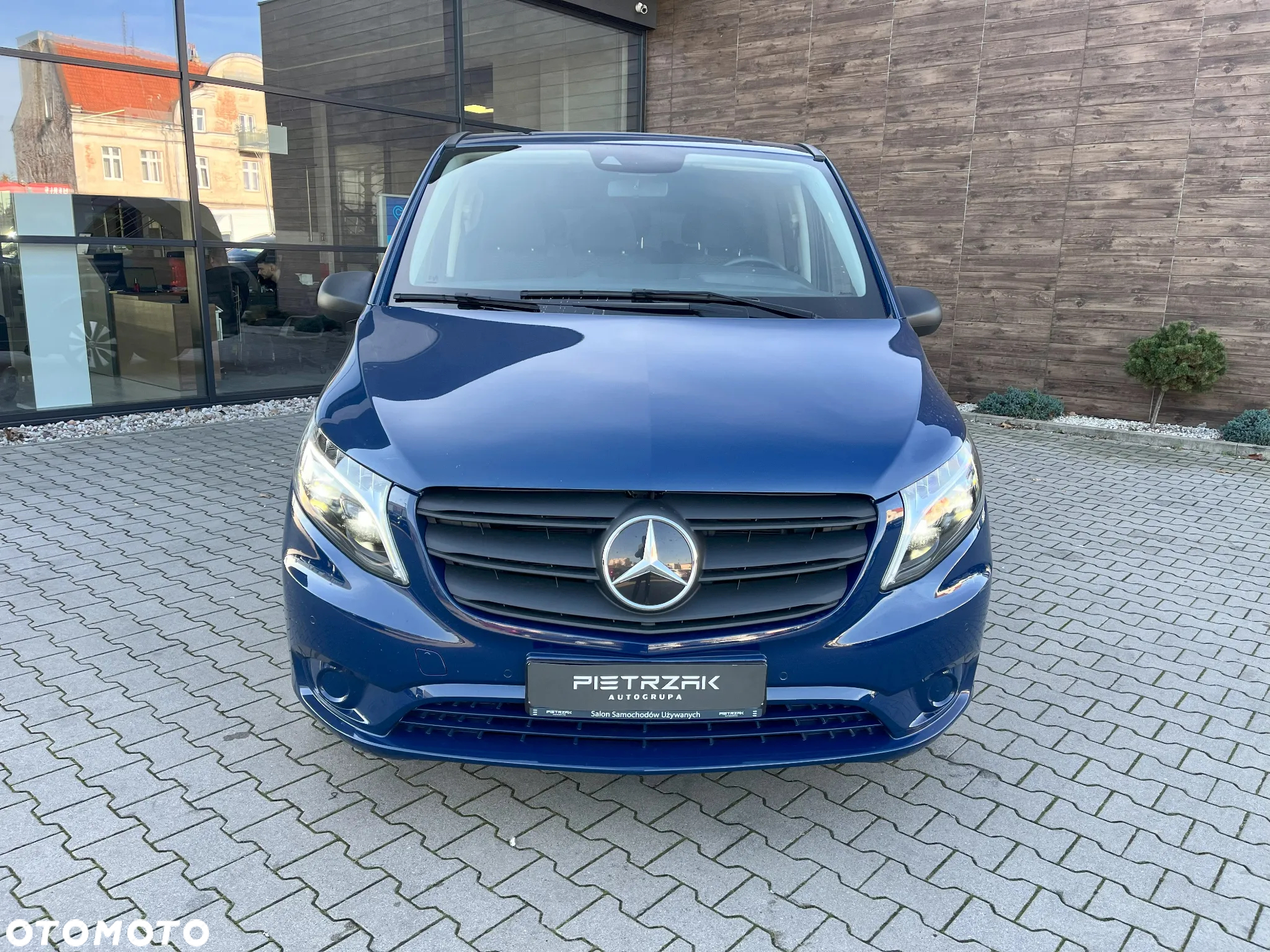 Mercedes-Benz Vito - 10