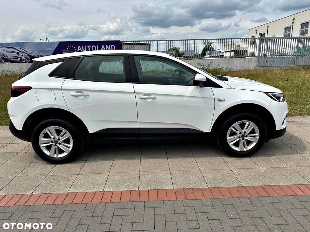 Opel Grandland X 1.5 D Start/Stop Business Elegance - 5