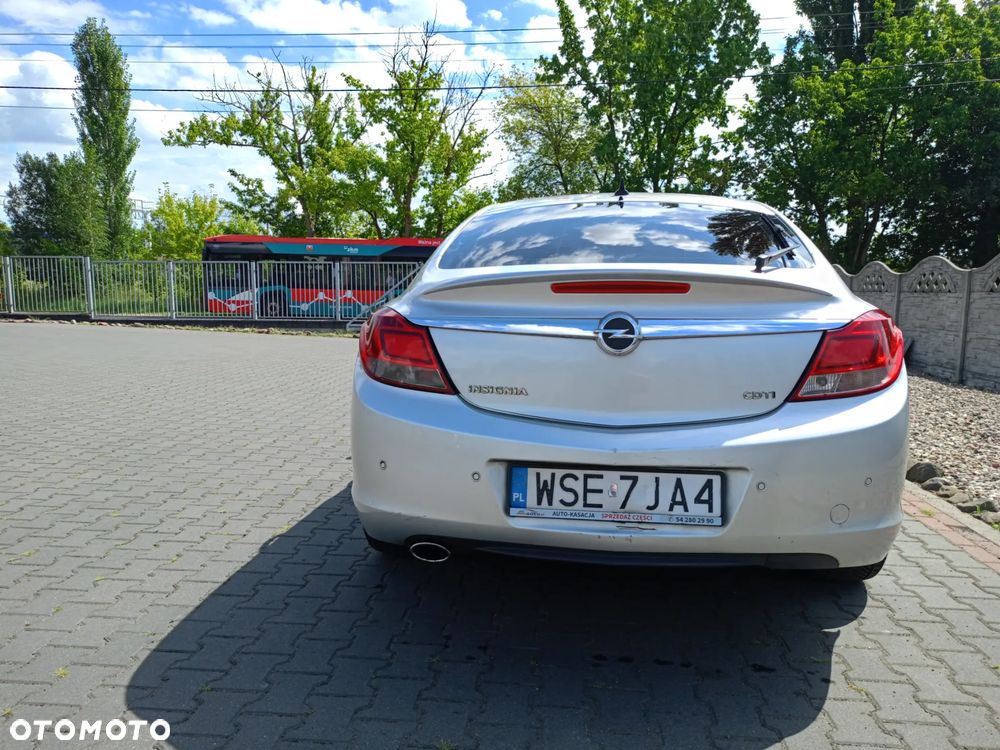 Opel Insignia 2.0 CDTI - 6