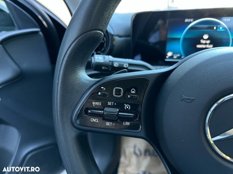 Mercedes-Benz A 180 - 26
