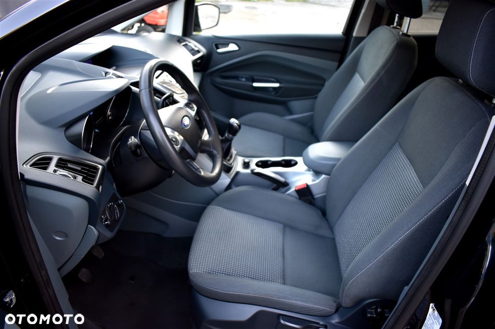 Ford Grand C-MAX 1.6 Titanium - 16