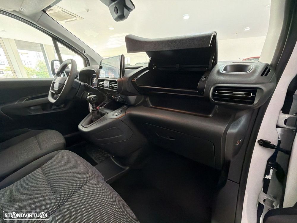 Fiat Doblo Outro - 8