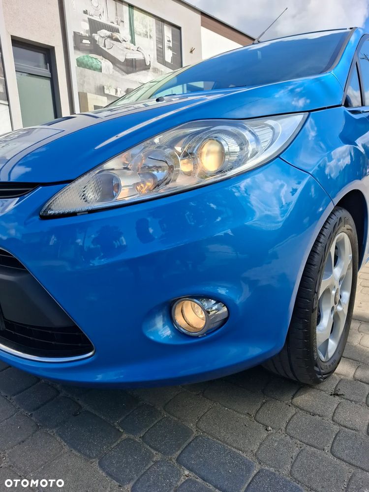 Ford Fiesta 1.25 Titanium - 32