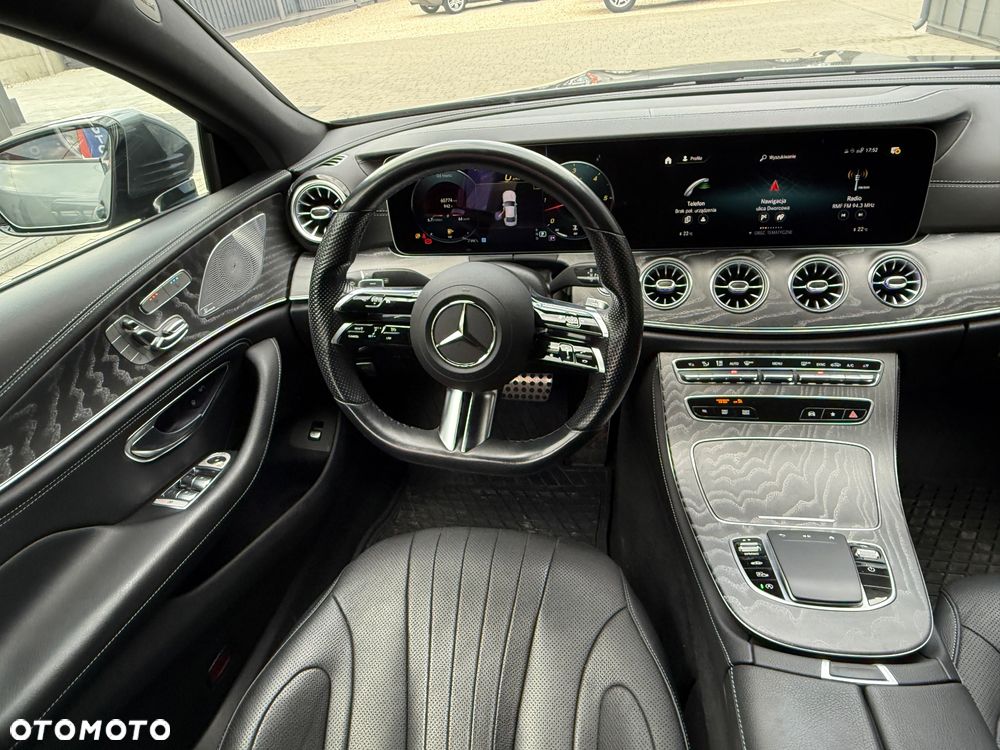 Mercedes-Benz CLS 400 d 4-Matic AMG - 32