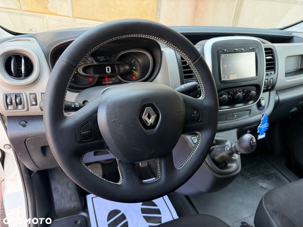 Renault Trafic - 39