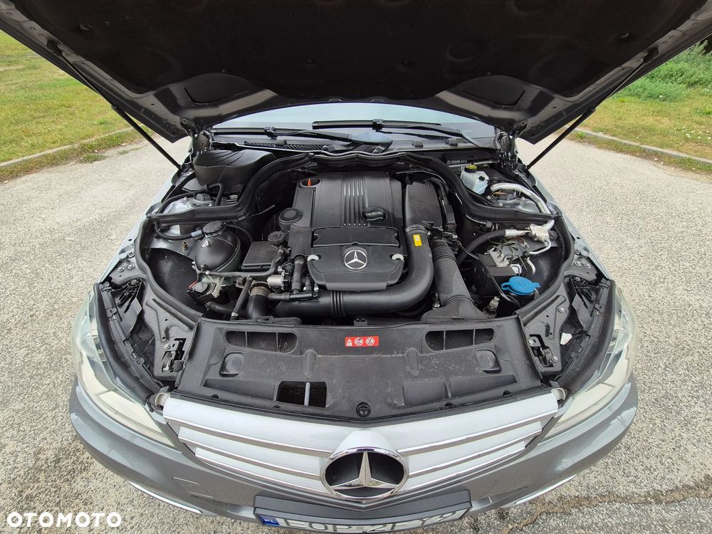 Mercedes-Benz Klasa C 180 BlueEFFICIENCY Avantgarde - 22