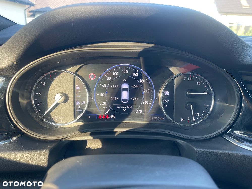Opel Insignia - 38