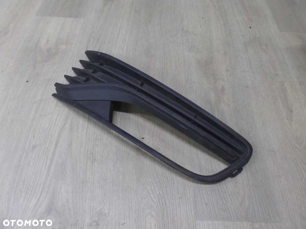 VW POLO 6C KRATKA ZDERZAKA PRAWA 6C0853666J - 3