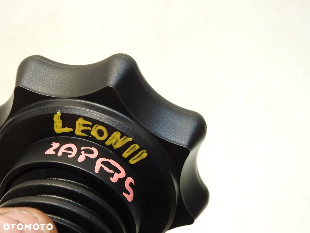 MOCOWANIE KOŁA ZAPASOWEGO SEAT LEON II 1K0803899D - 2