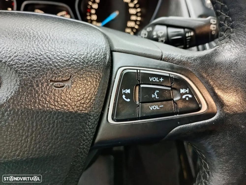Ford Focus - 14